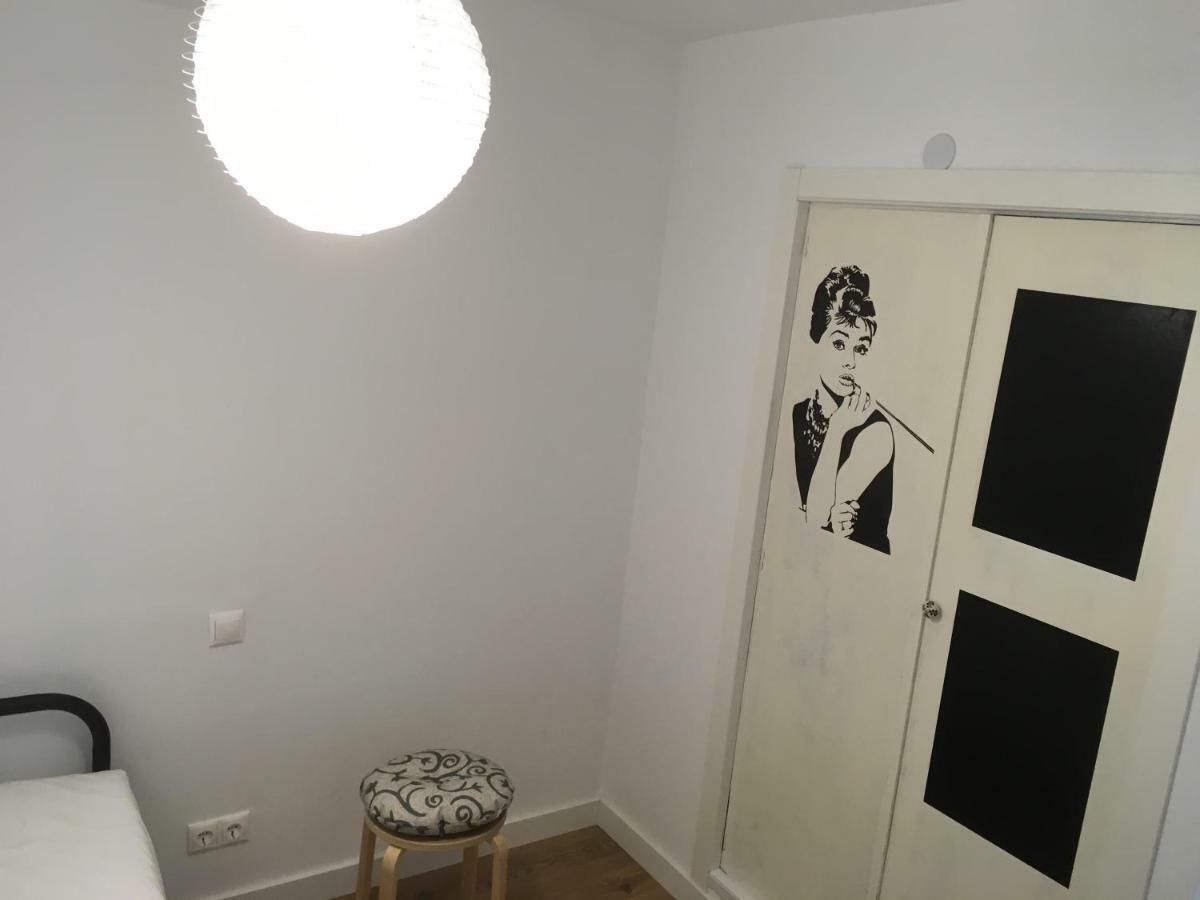 Ventana Al Pirineo Apartment Jaca Exterior photo